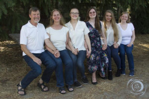 PUTNAM-FAMILY-BENCH-WM